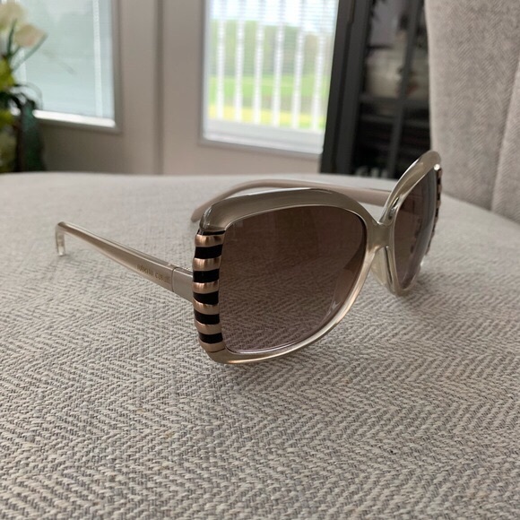 Like New Roberto Cavalli Square Sunglasses - Picture 4 of 6